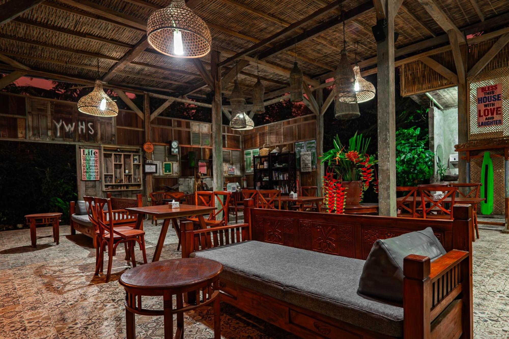 Bali Jungle Camping Selemadeg Esterno foto